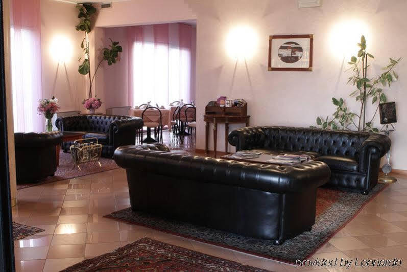 Hotel City Piacenza Eksteriør billede